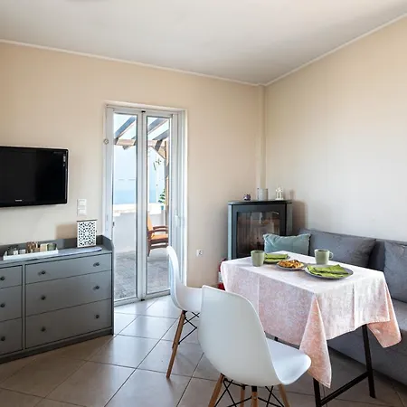 Naiada Stomio-b * Filiatra